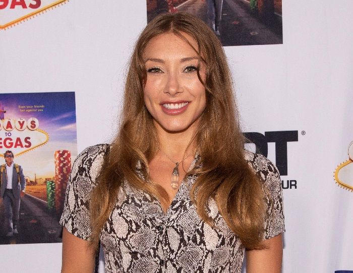 Alexandra Vino