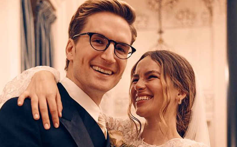 Oliver Proudlock ve Emma Louise Connolly