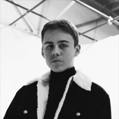   The Kid Laroi Bio, Wiki, Alter, Größe, Eltern, Dating, Lieder und Vermögen