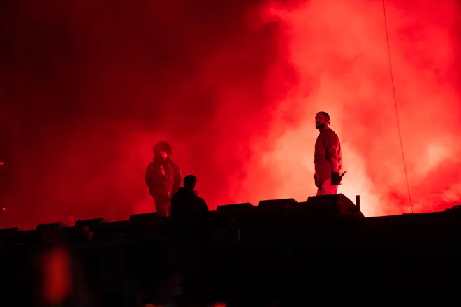Drake ve 21 Vahşi.