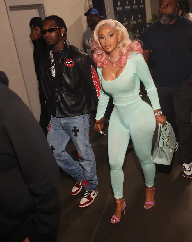 Cardi B tem brigado com o marido Offset.