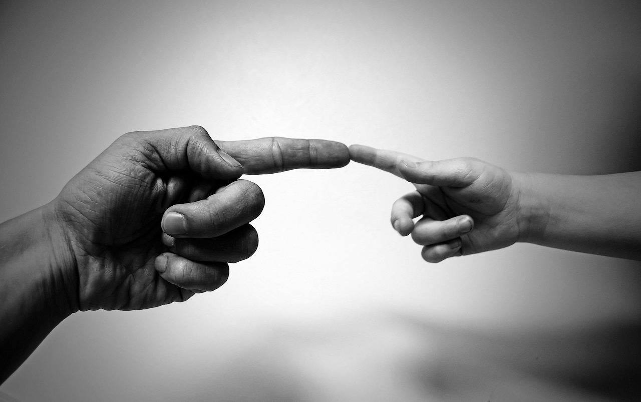 Empatia: cosa significa davvero, come svilupparla nelle relazioni e perché è importante per stare bene con gli altri