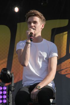 Joe Sugg