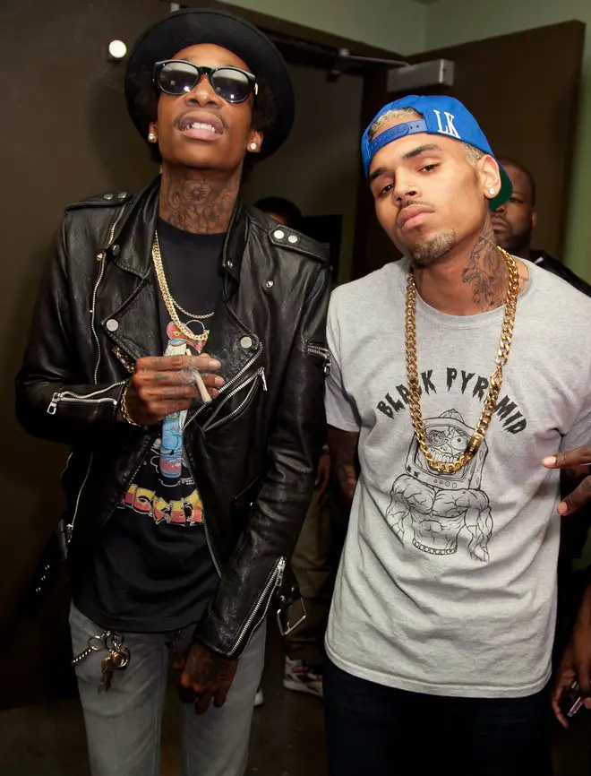 วิซถ่ายรูปกับคาร์รูเช่ ทราน's ex Chris Brown.