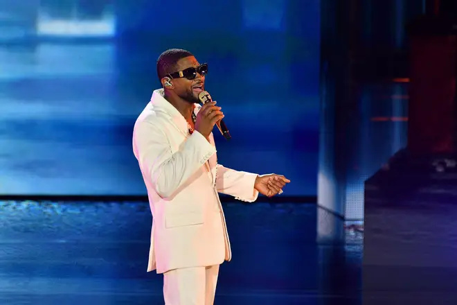   París, Francia. 25th de Sep de 2023. Usher actúa en la sala de conciertos La Seine Musicale en París, Francia, el 25 de septiembre de 2023. Foto de Christophe Meng/ABACAPRESS.COM Crédito: Abaca Press/Alamy Live News Crédito: Abaca Press/Alamy Live News