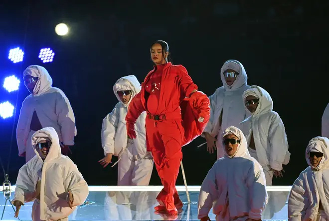   Rihanna encabezó el icónico evento en 2023.