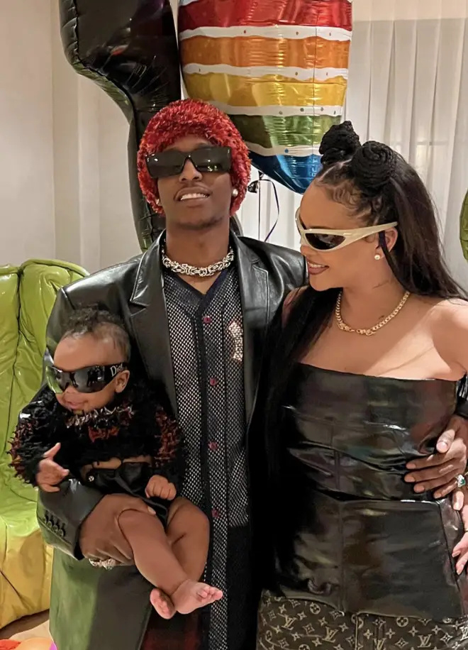  RIRI y Rocky compartieron algunas instantáneas sinceras de su año de ser padres.