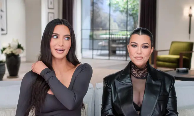 Kourtney a trois enfants et attend son quatrième.