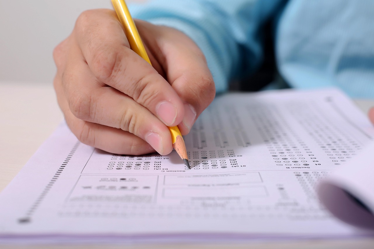 Come superare quiz e test a risposta multipla: strategie, tecniche e trucchi per rispondere meglio